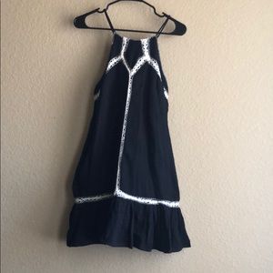 Willow & Clay black dress